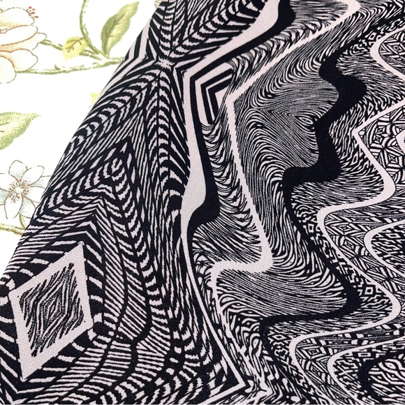 Guess Ruffle Mini Dress - Picture 9 of 15